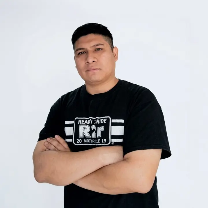 Luis Carrera, desarrollador de software e inteligencia artificial en Guatemala